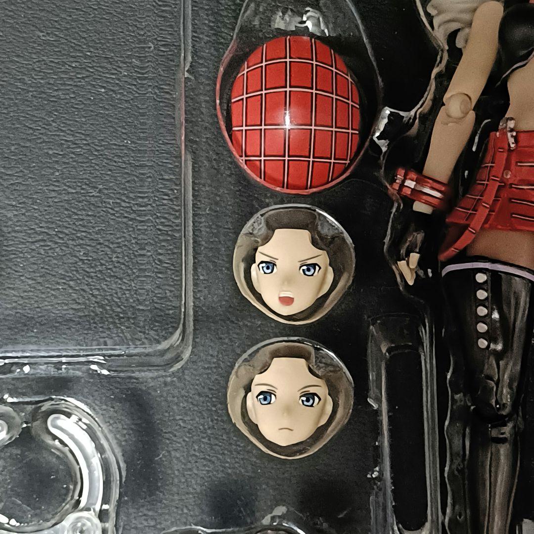 バンダイ D-Arts アリサ・イリーニチナ・アミエーラ