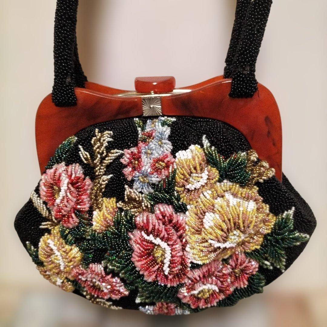 d*9様 ビーズ総刺繍/花柄 ボタニカル柄/べっ甲調がま口　ハンドバッグ ビーズ