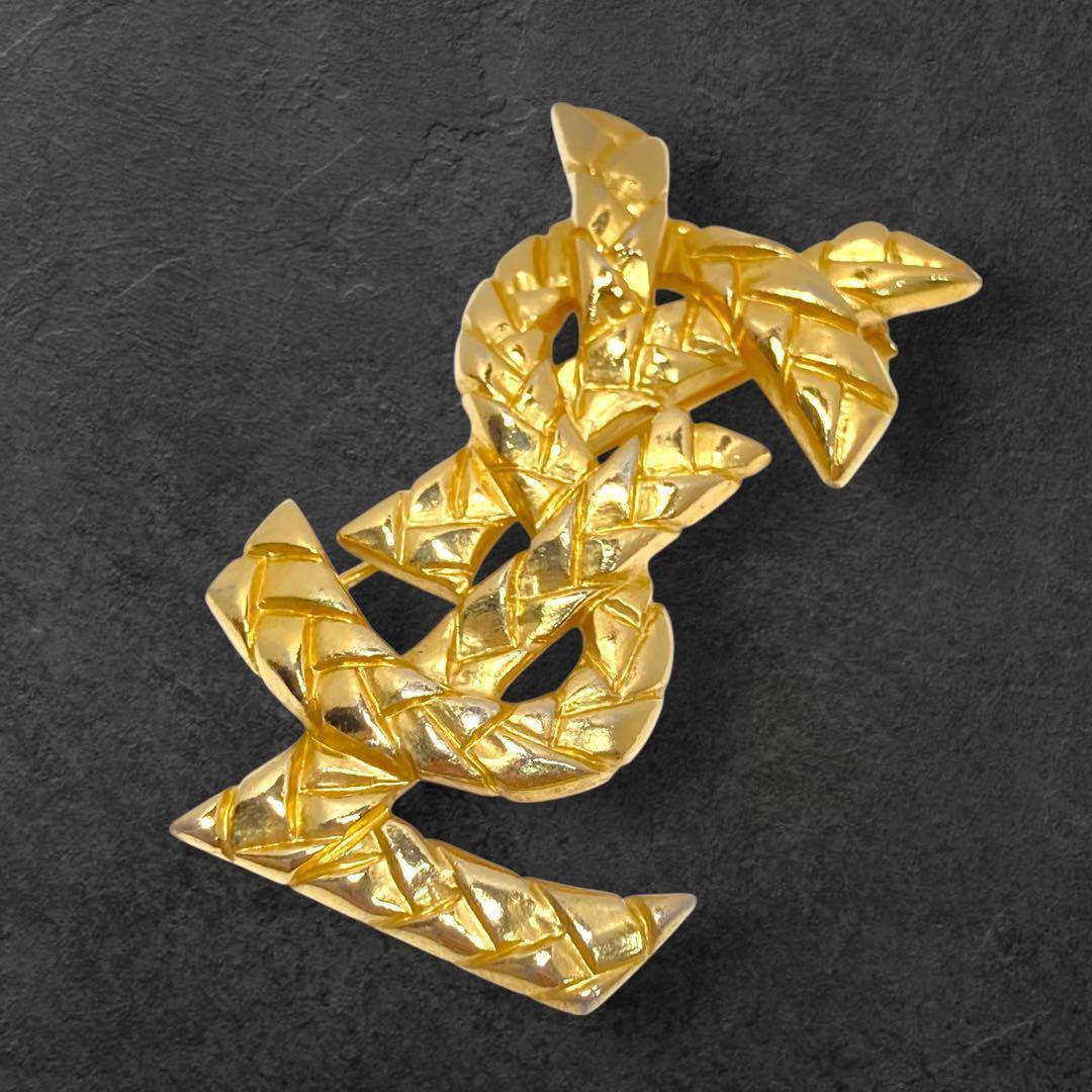 vintage YSL イヴサンローラン ロゴブローチ 大ぶり ゴールド 140