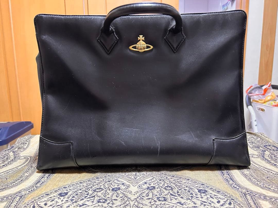 Vivienne Westwood バッグ プレーン 黒 オーブ レザー