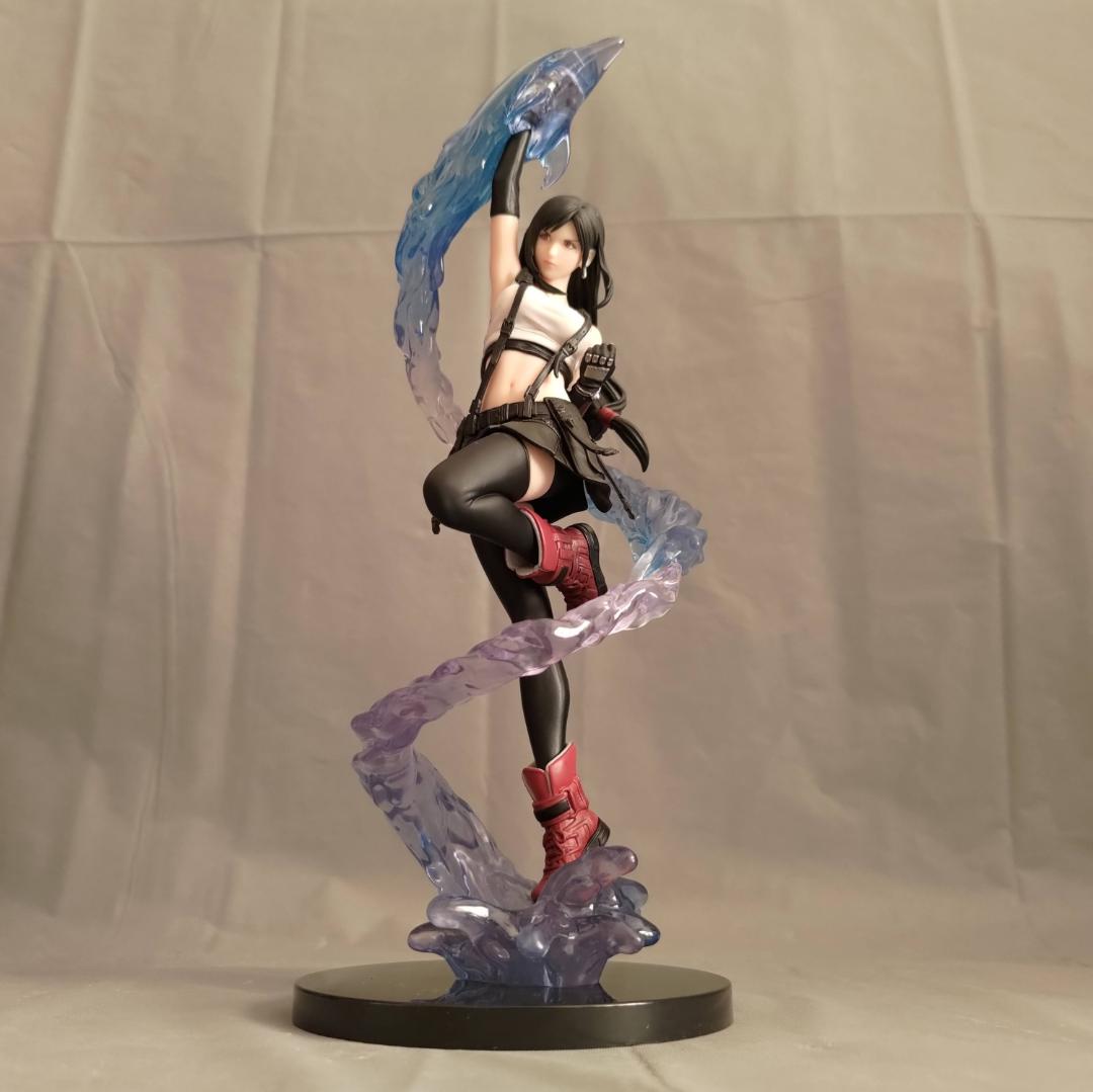 FF7 一番くじ ティファ・ロックハート フィギュア エンド賞 - メルカリ