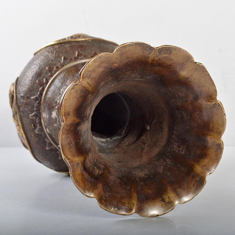 中国　乾隆年製　古銅鍍金　龍鳥文瓶　M　R4597