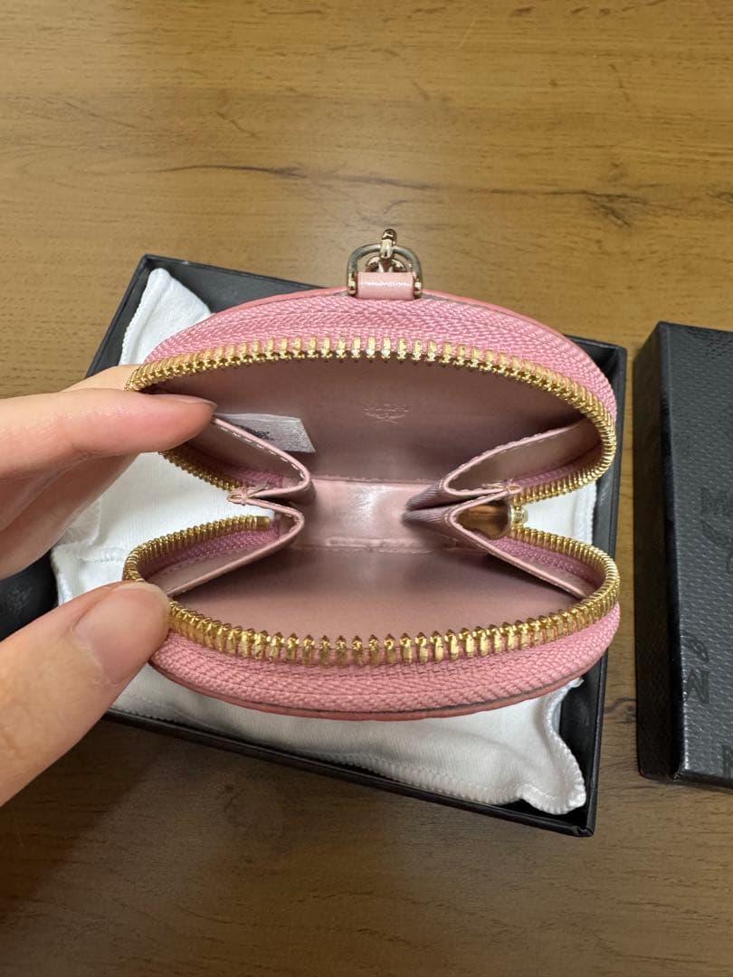 MCM ピンク ケース