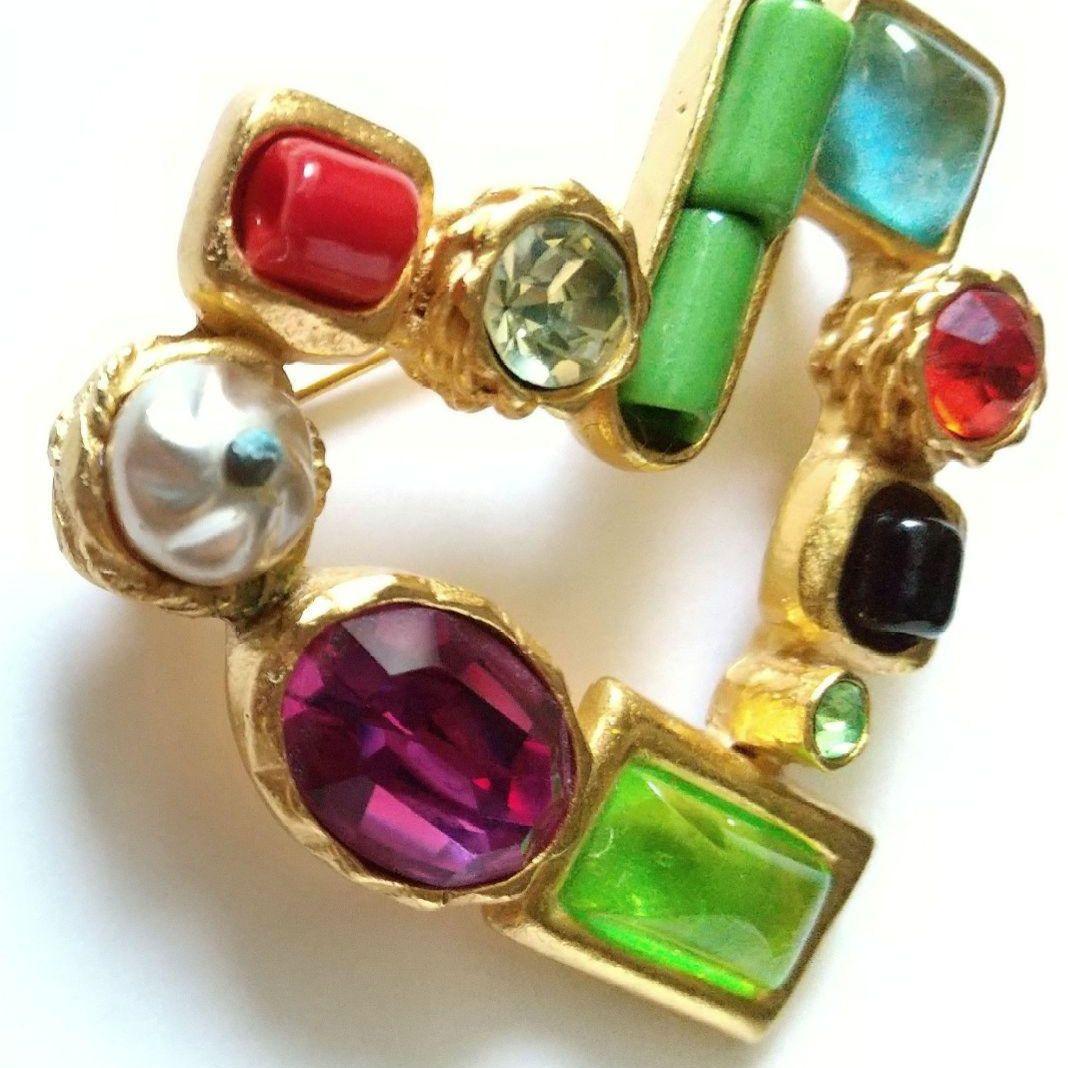 美品☆希少】クリスチャンラクロワ ブローチ ハート カラーストーン