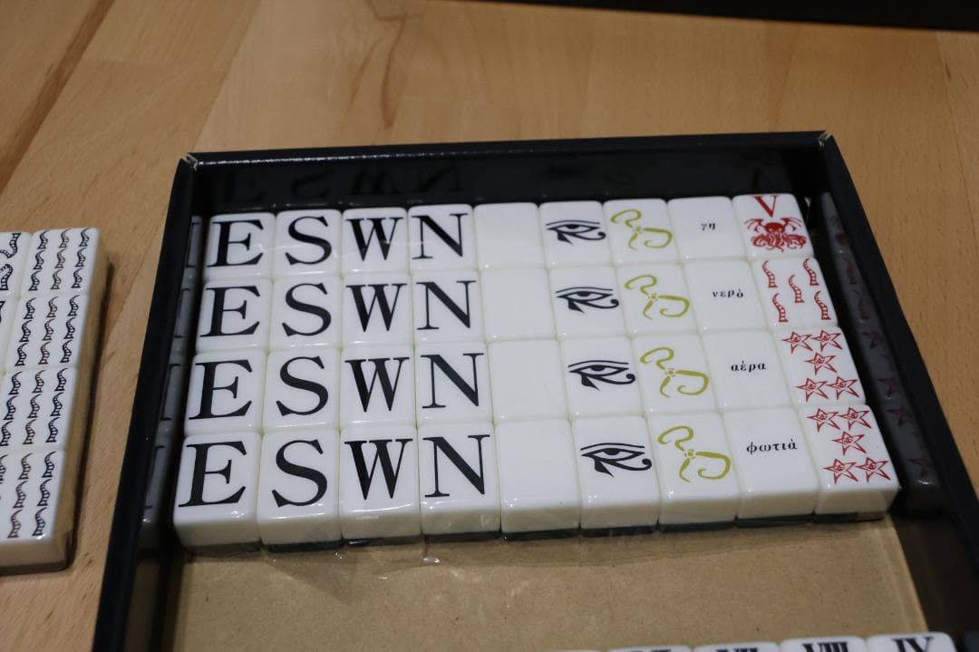 クトゥルフ　マージャン　ネクロノミコン　麻雀牌