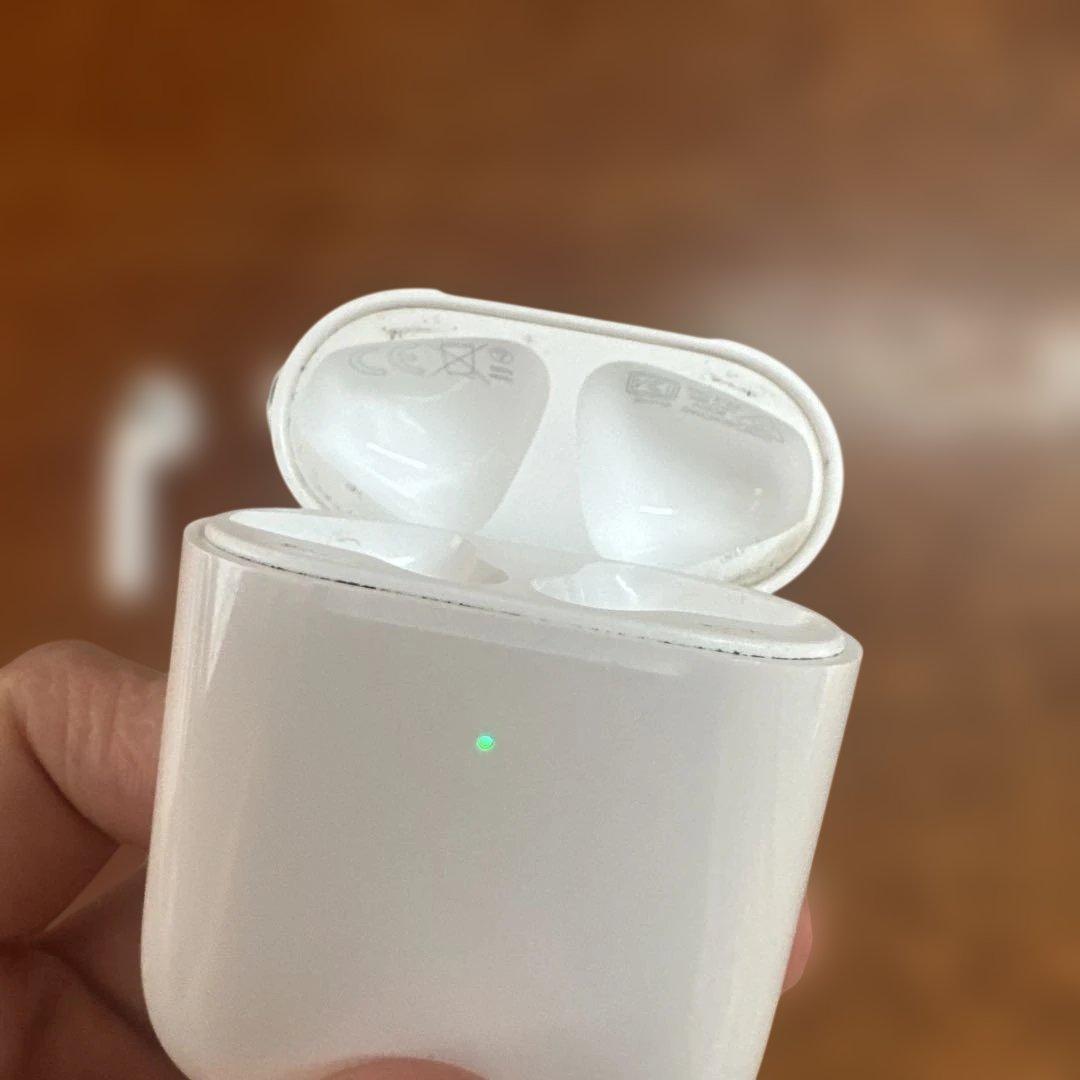ジャンク品 AirPods 第2世代 - メルカリ