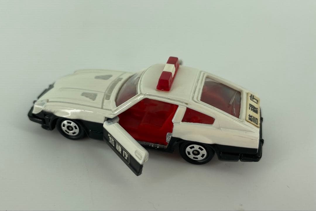 トミカ ニッサン フェアレディ 280Z-TパトロールカーNo.44