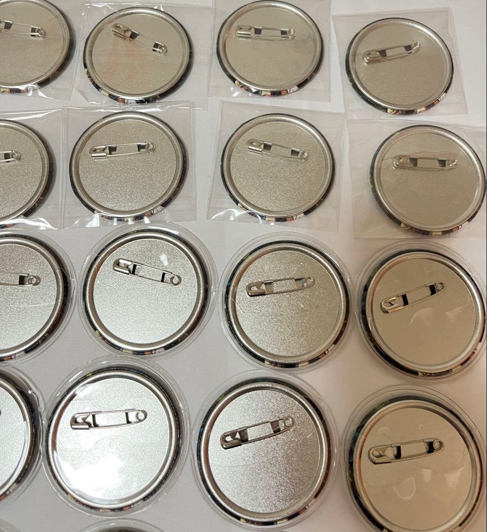 あくねこ ハナマル 缶バッジ 30個