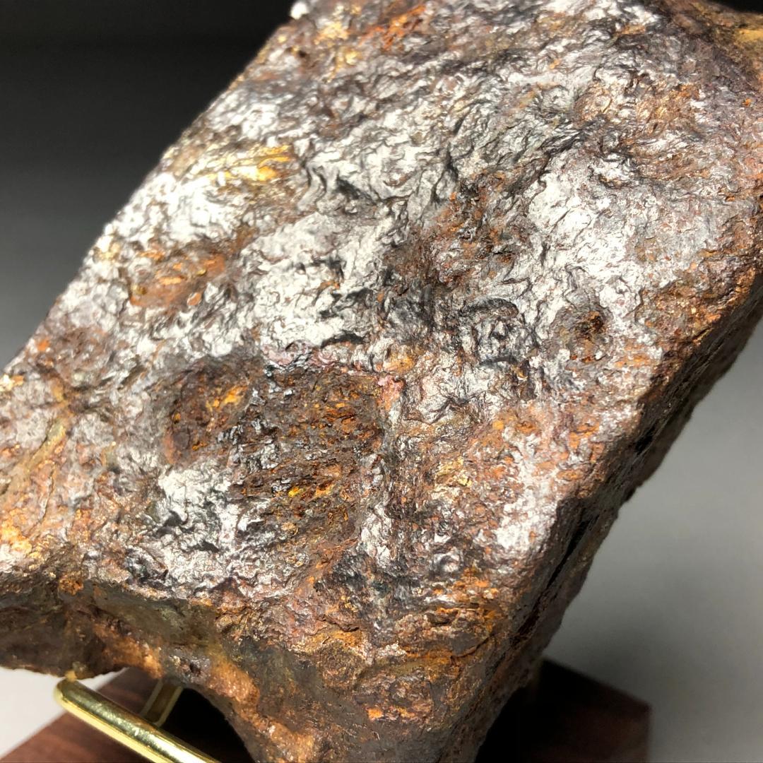 アルタイ隕石 隕石 鉄隕石 エンドカット ナチュラル 重さ約680g