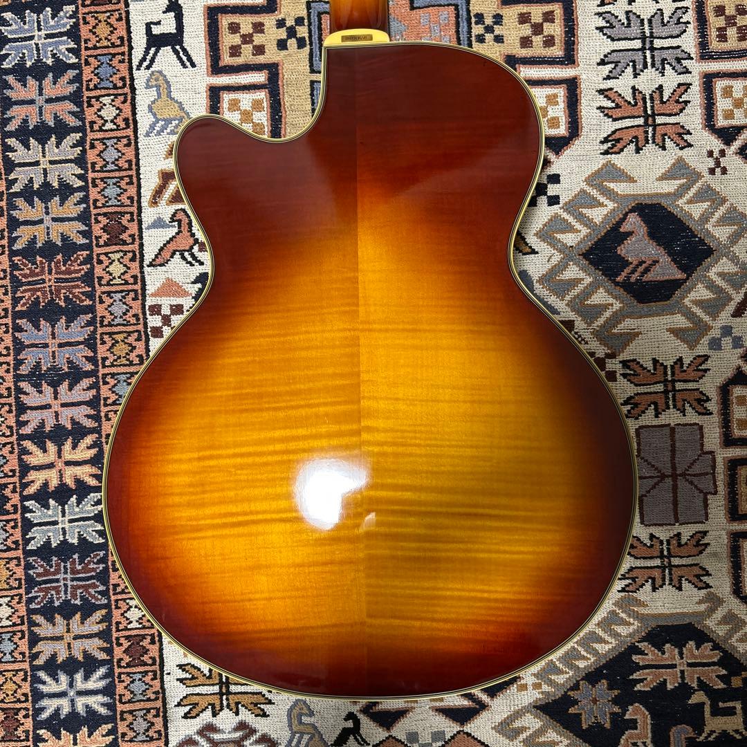 Epiphone Emperor vs Joe Pass フルアコ