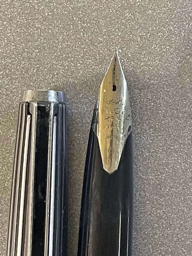 ケ*ん様 万年筆パイロット18金ホワイトゴールド