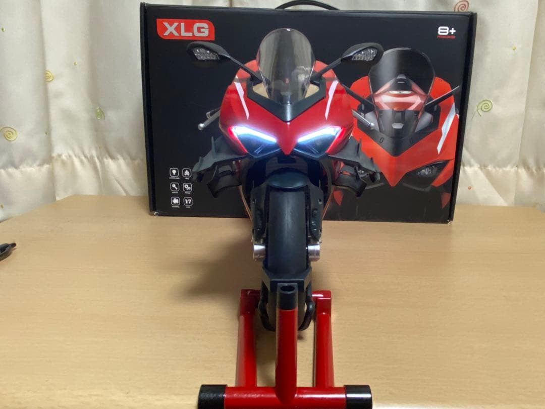 DUCATI パニガーレv4 スーパーレッジェーラ 1/7スケール　ドゥカティ