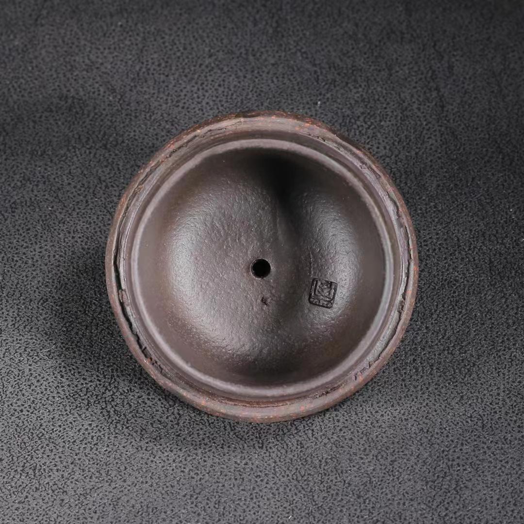 中国古美術・宜興原鉱黑金刚泥 パンダと竹葉紋急須・紫砂