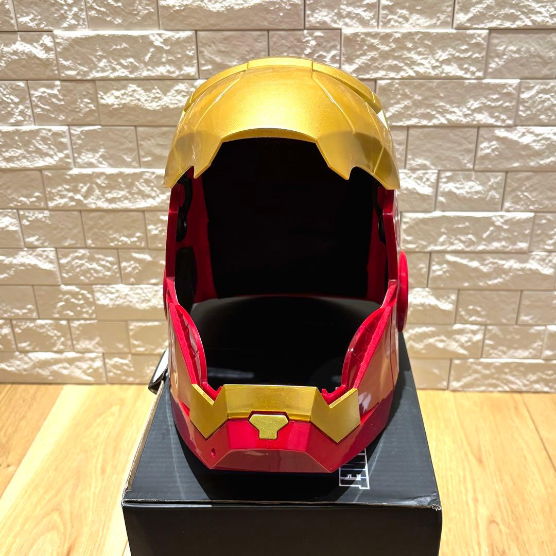 ラスト出品　アイアンマン 1/1 マスク　電動開閉/サウンド/ライト　新品