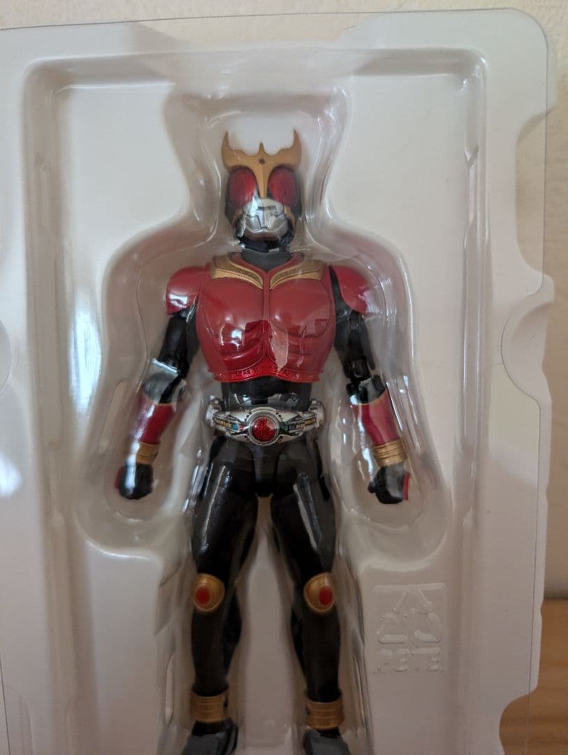 S.H.Figuarts 真骨彫 仮面ライダー クウガ マイティフォーム