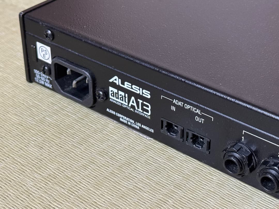 ALESIS AI3 光デジタル/アナログ変換器 ADAT/ANALOG