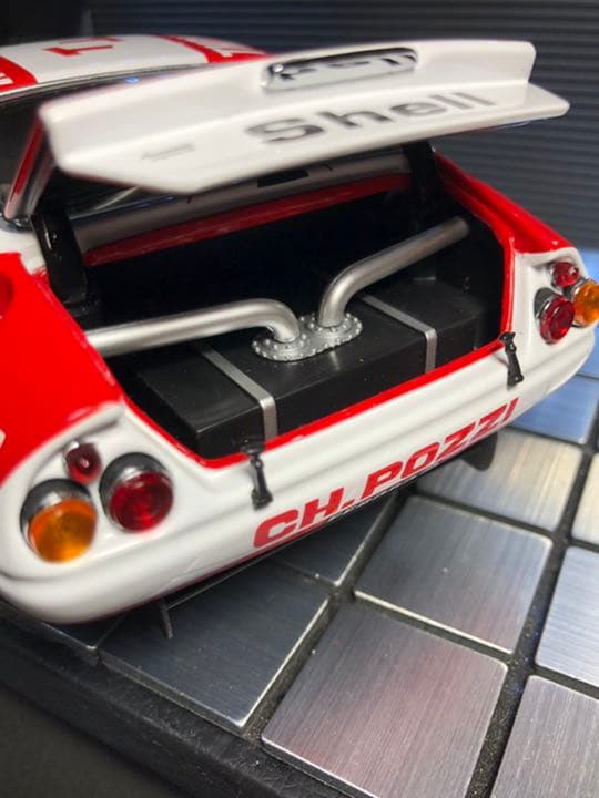 絶版未展示品　京商 1/18 フェラーリ365GTB