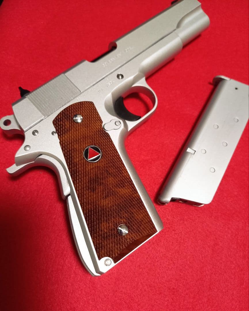 WA コルトデルタエリート　SCW ウエスタンアームズ　木製グリップ付き