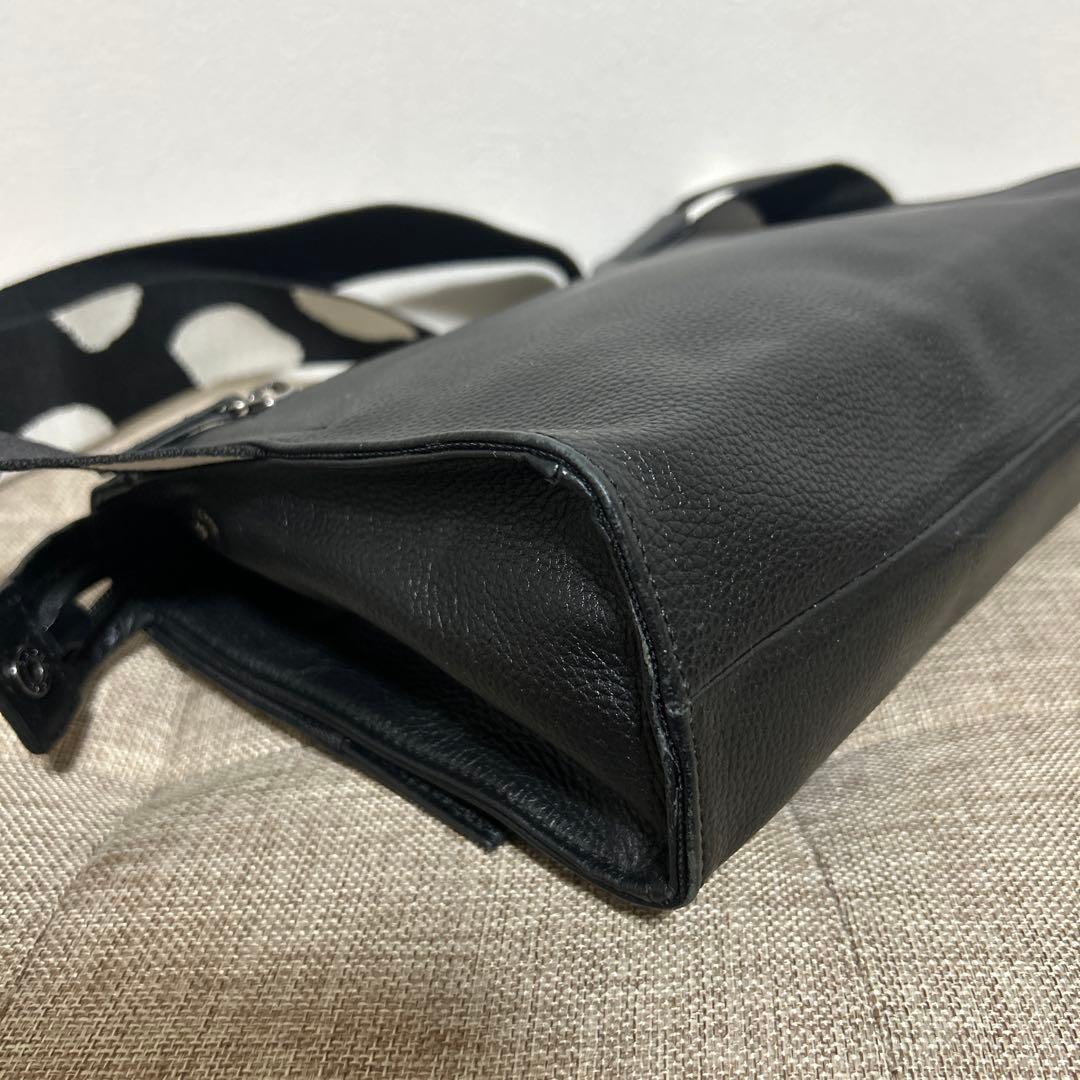 ear PAPILLONNER ダルメシアン柄　ワイドテープ　ショルダーバッグ