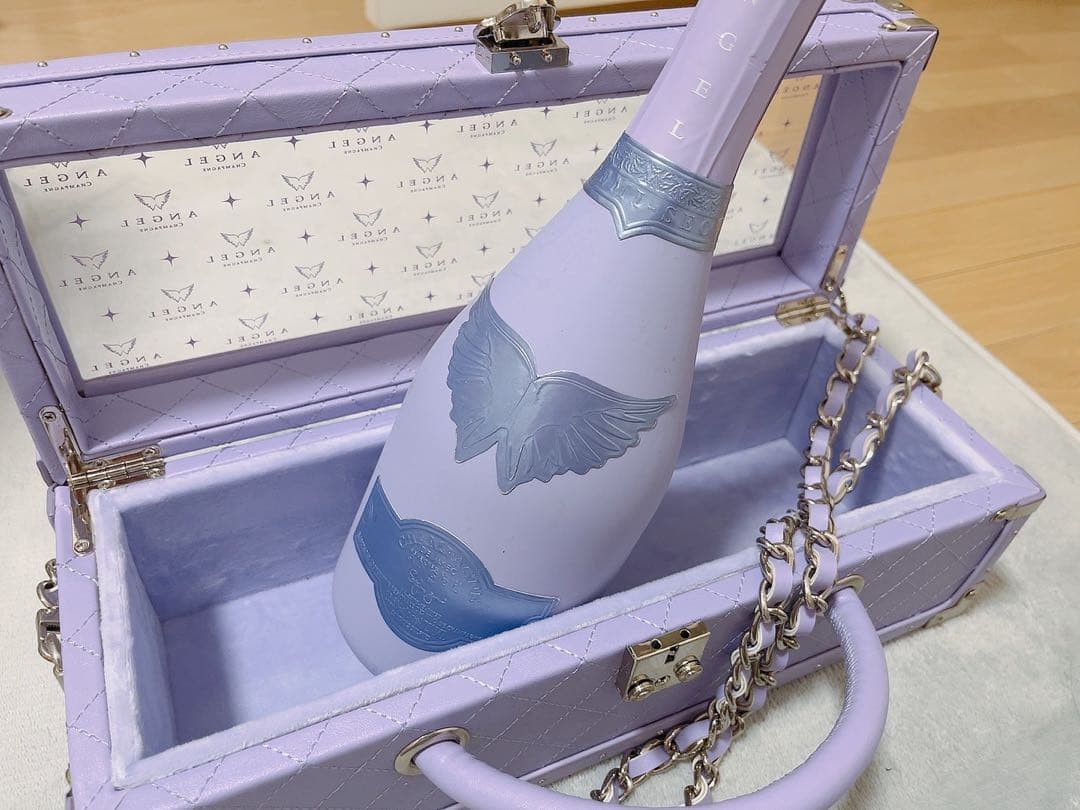 エンジェルシャンパン空箱