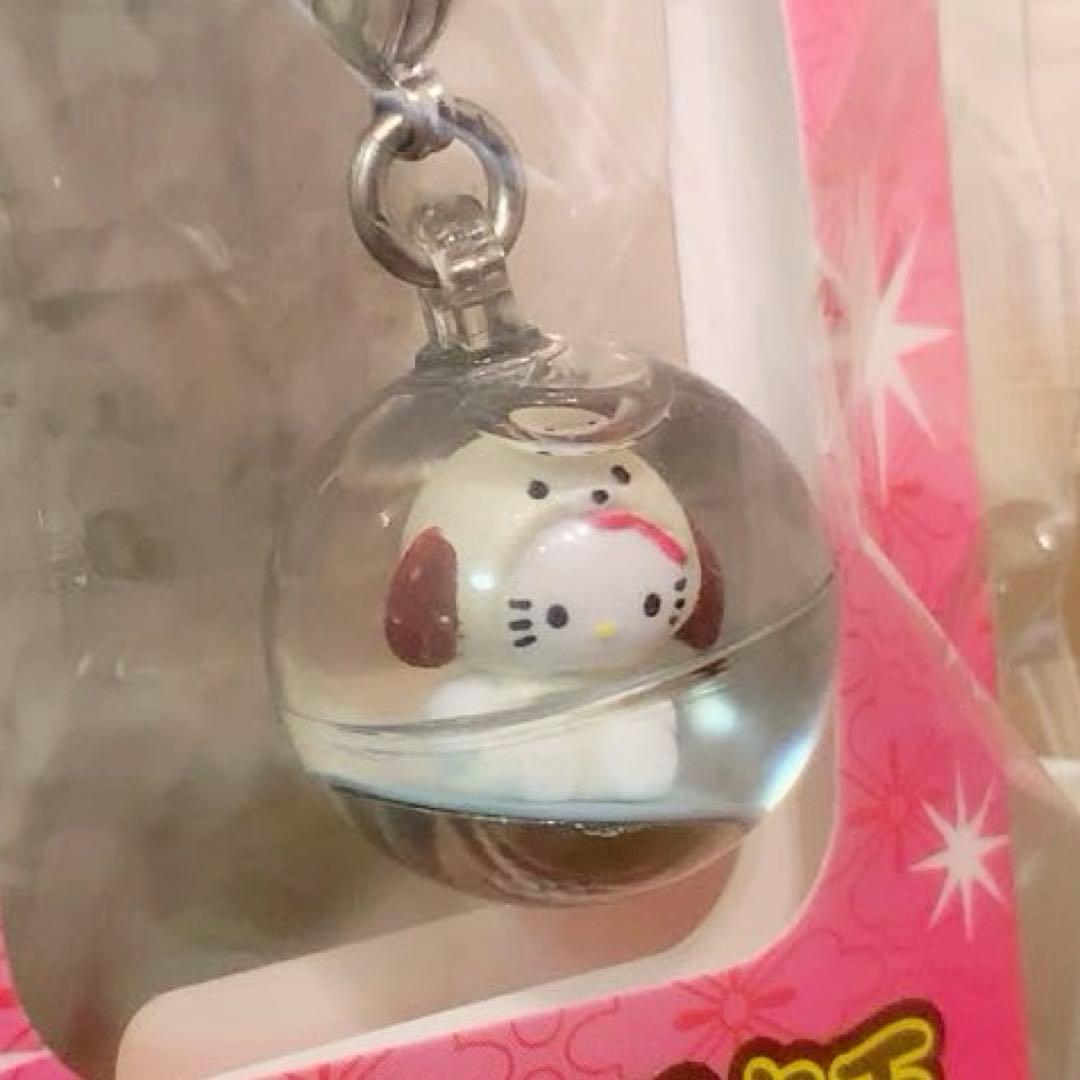 希少】ハローキティ 根付 十二支 戌 水入り丸玉 ファスナーマスコット