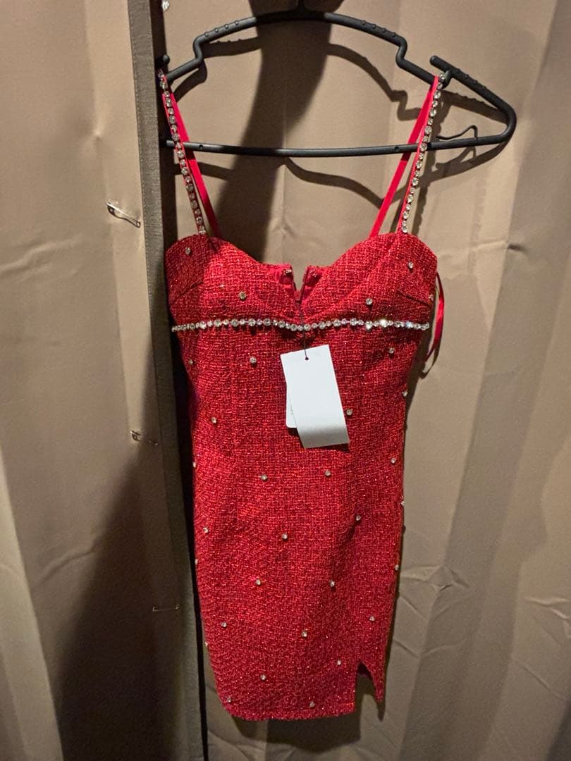 赤 ビジュー付き スリップドレス