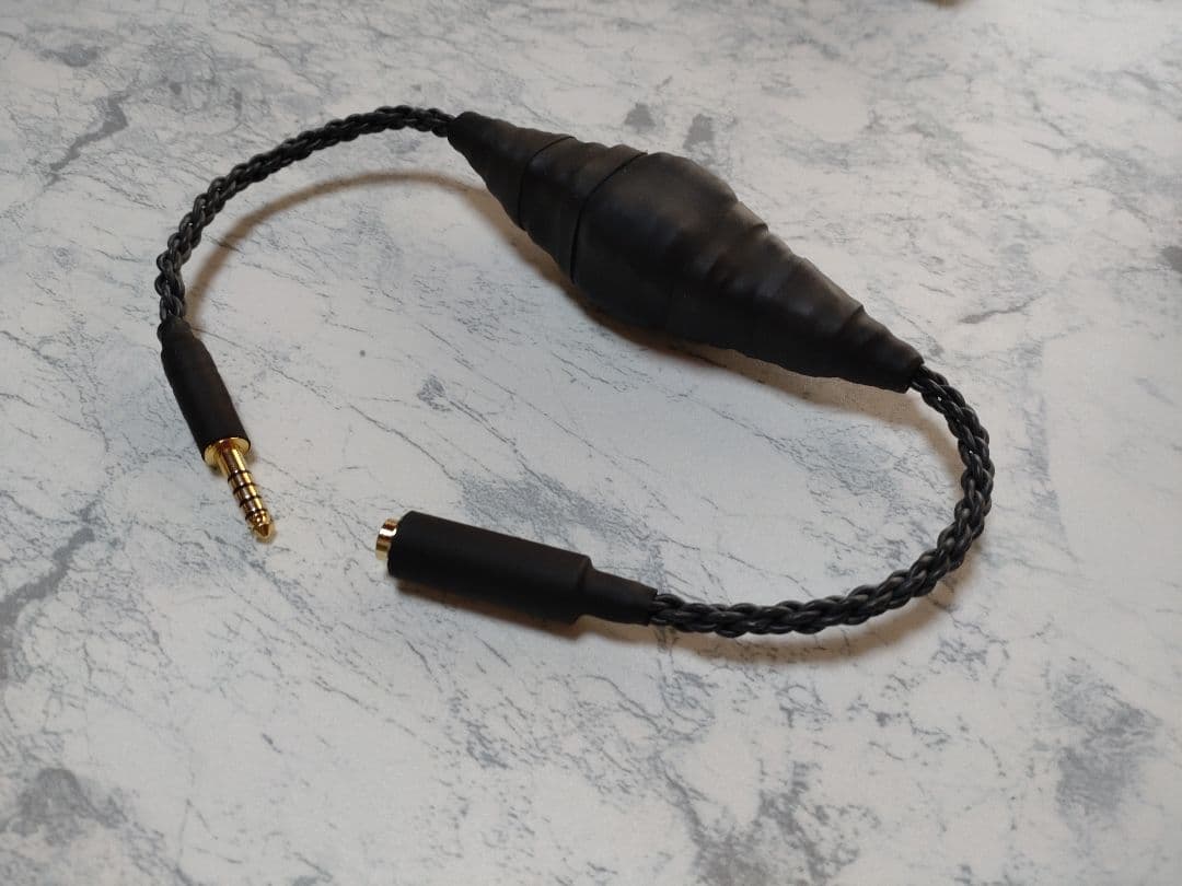 新作】140段式カタパルト搭載 4.4㍉メス-4.4㍉オス 約38cm 黒 - メルカリ