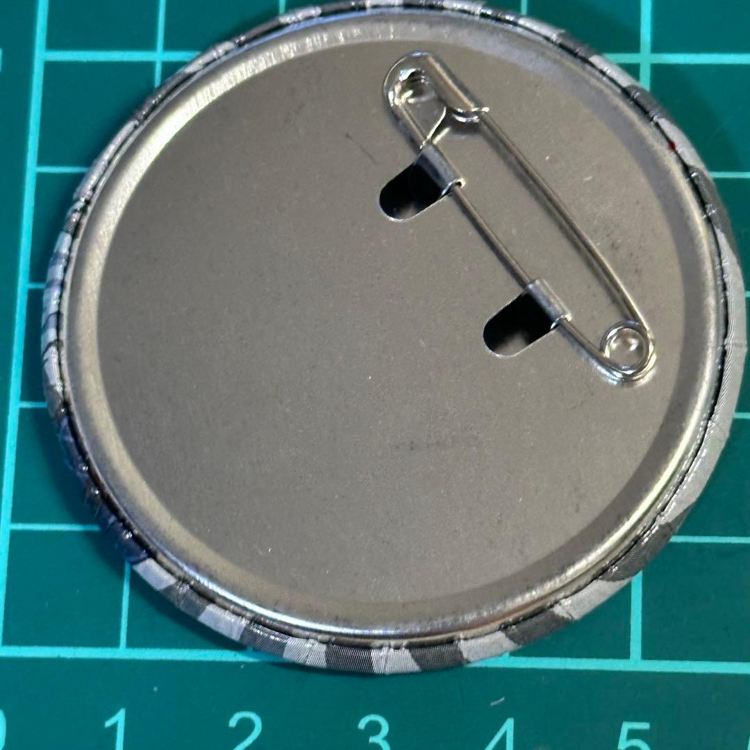 ②名探偵コナン 黒の組織 ジン てーあげ 缶バッジ② - メルカリ