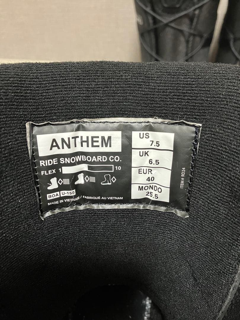 ANTHEM ブラック スノーボードブーツ