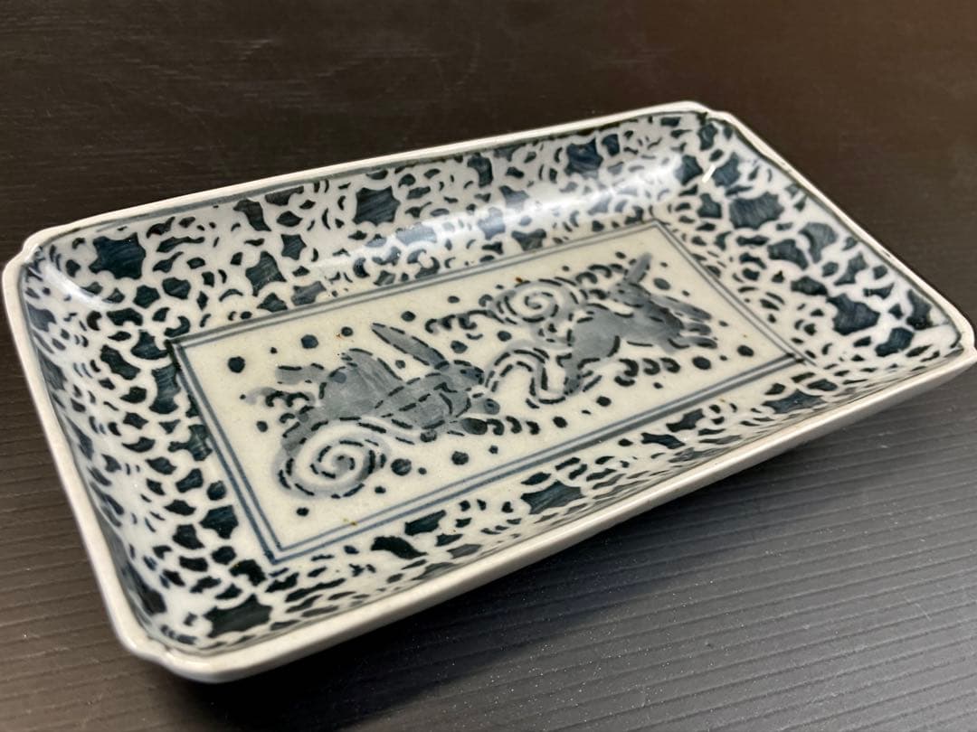 割引❗️【稀少 江戸中期】 古伊万里 染付 紙摺印判 波兎 長皿 （523Al①） 割引❗️【稀少 江戸中期】 古伊万里 染付 紙摺印判 波兎 長皿 （