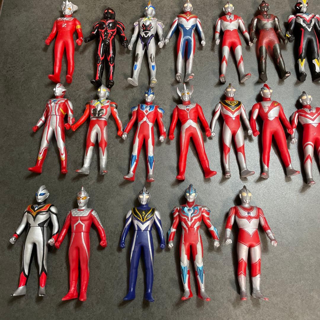 ウルトラマン　フィギュア 怪獣　47体セット　ソフビ