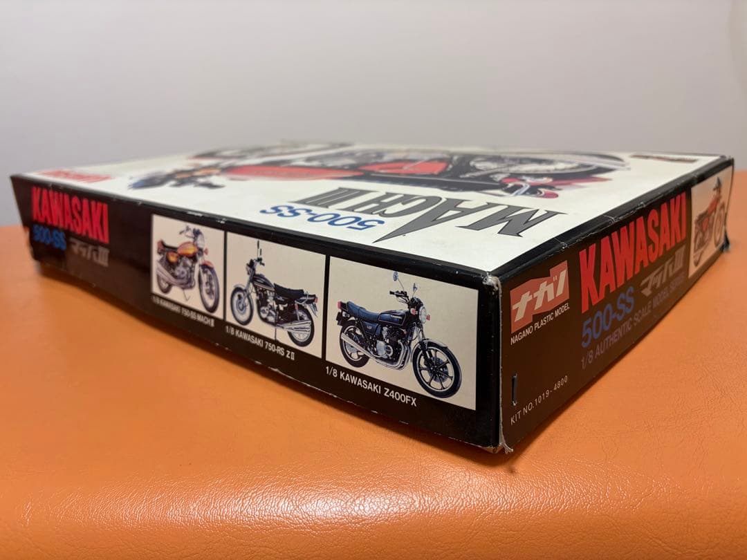 絶版KAWASAKI 500-SS MACH III 1/8スケールプラモデル