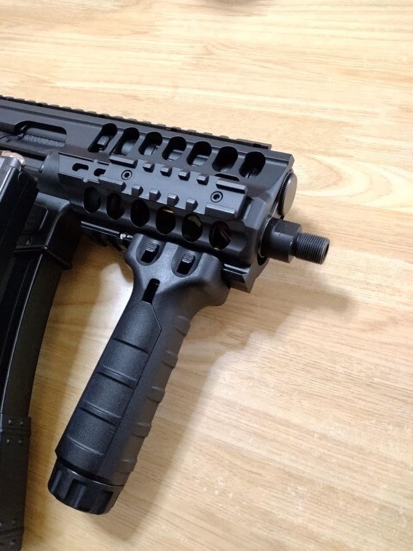 本日限定値下げ！ 東京マルイ　ＭＰ５Ｋ クルツ