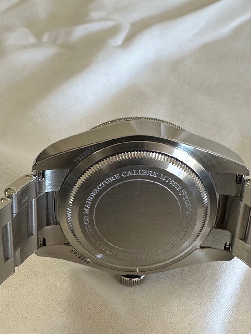 【にっしゃん】 TUDOR チューダーブラックベイ79230B-008