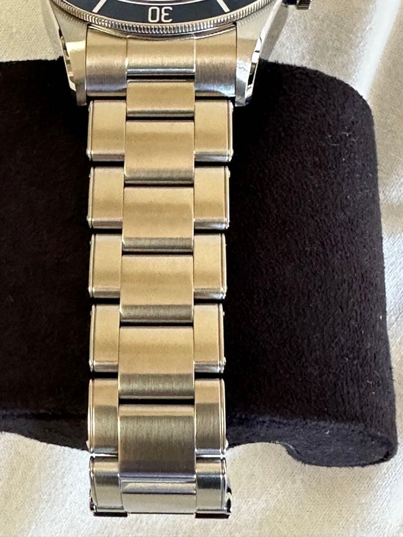 【にっしゃん】 TUDOR チューダーブラックベイ79230B-008