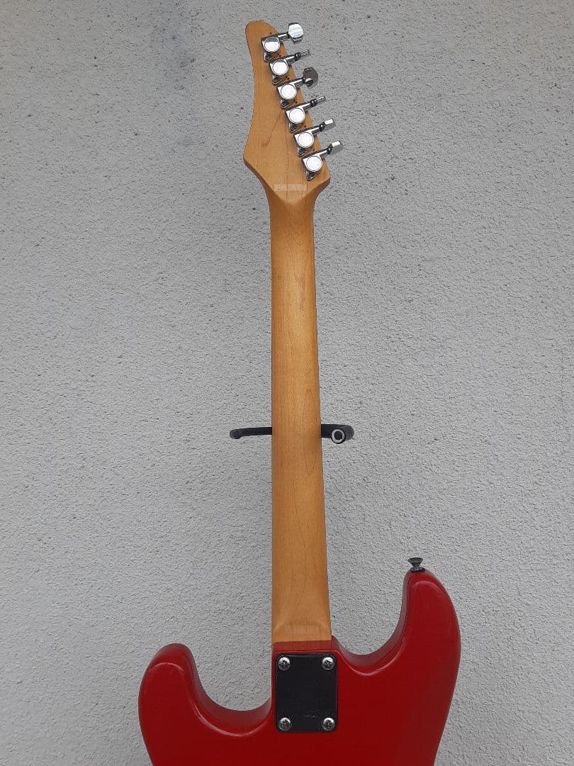 最終値下げ加熱処理ＡＩＹSAMICK ネックストラトタイプエレキギターSSS赤