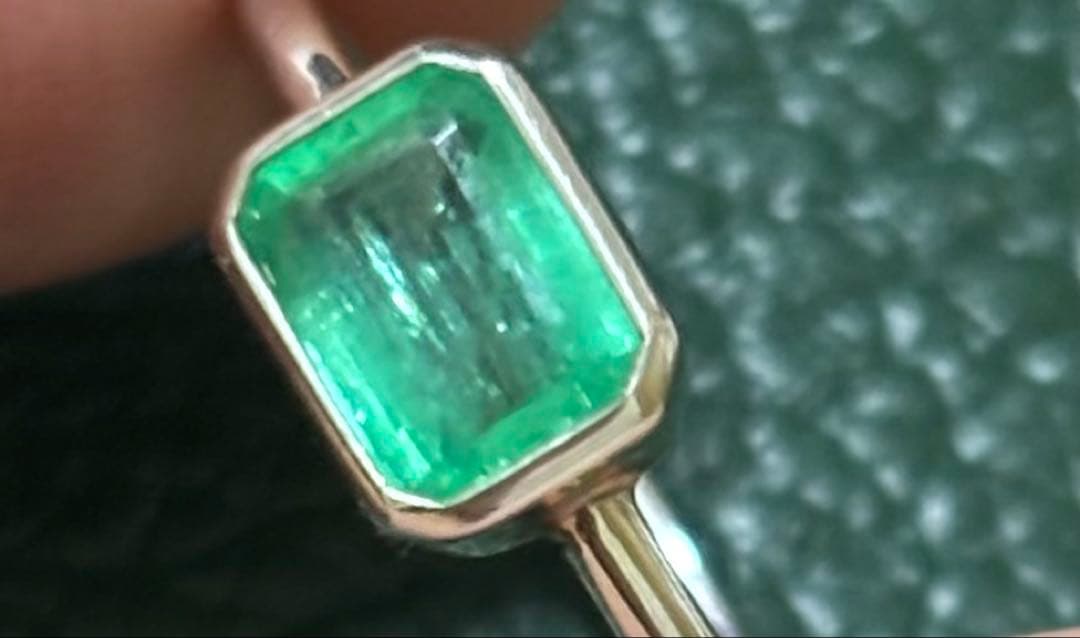 コロンビア産　エメラルド　silver925 リング　12.5号