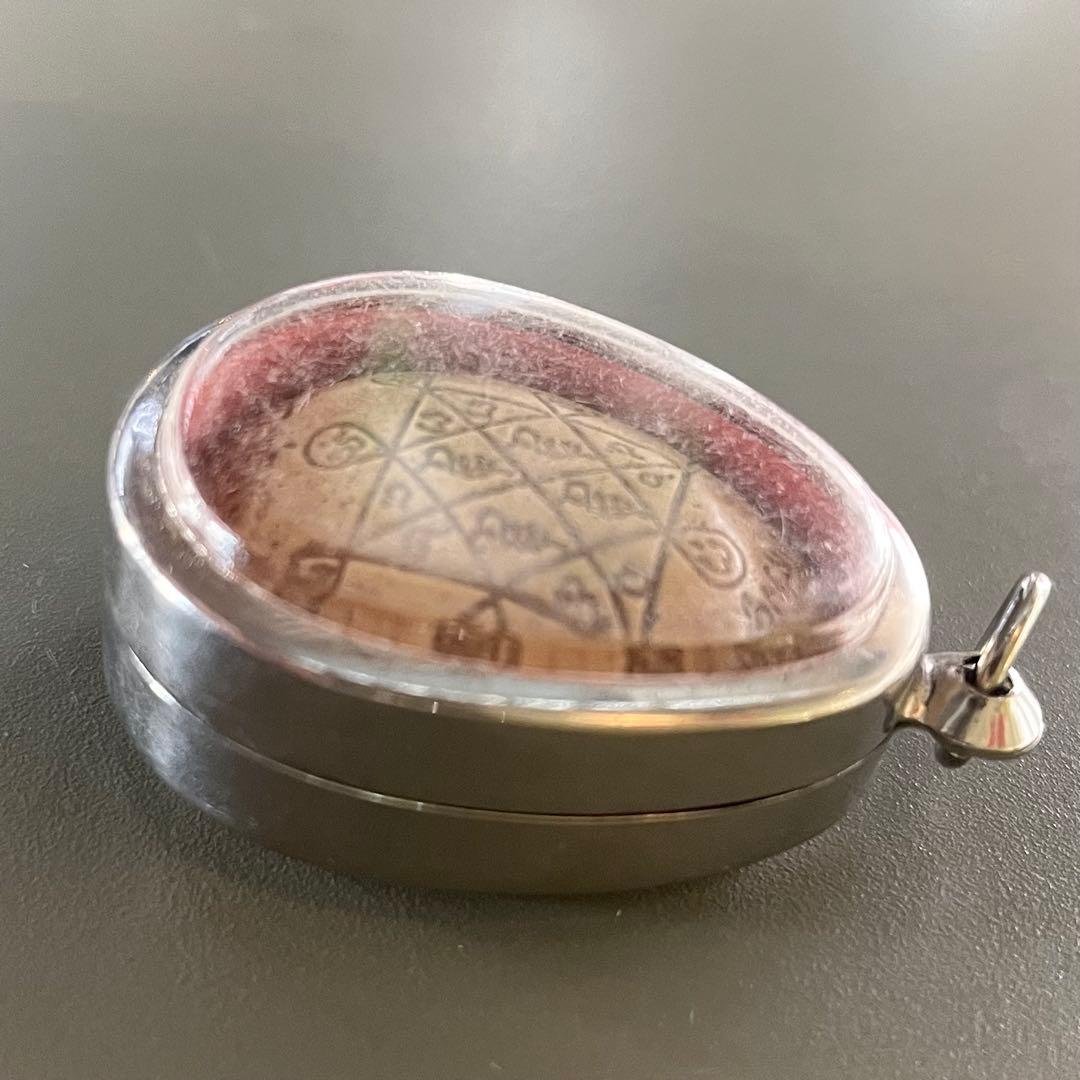 プラクルアン タイのお守り「プラピッター」 - メルカリ