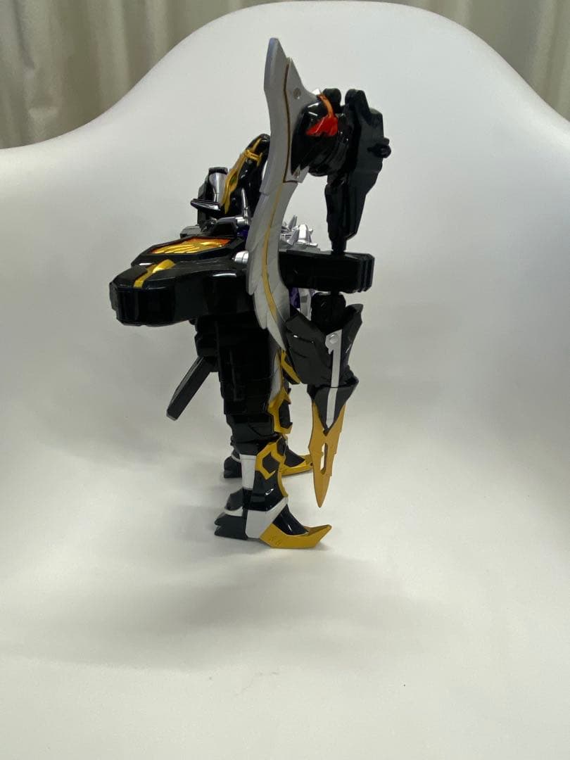 魔法戦隊マジレンジャー　魔神合体DXウルカイザー