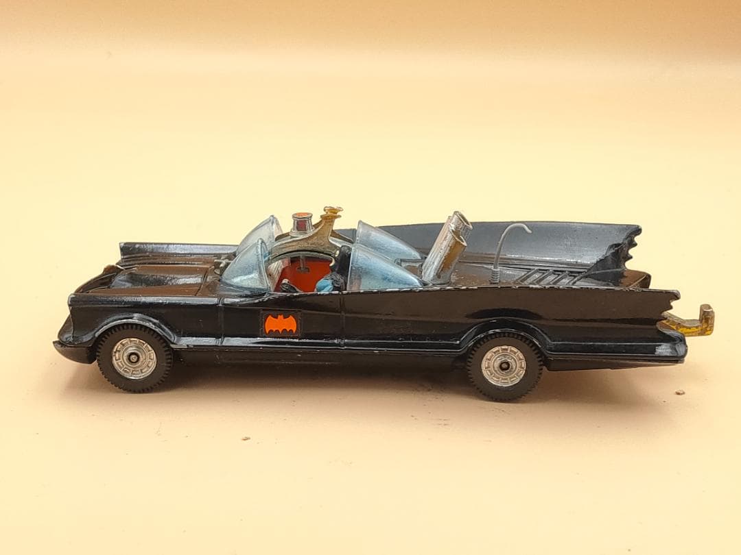 バットモービル オリジナル 1966 GC ミニカー ダイキャスト MC0085 バットモービル オリジナル 1966 GC ミニカー ダイキャスト MC0085