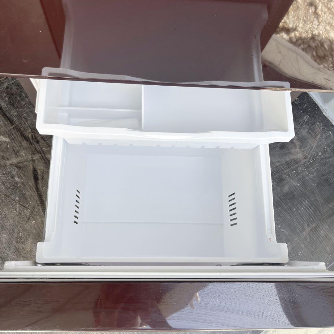 80取付無料！日立真ん中野菜室 うるおいチルド おしゃれブラウン3ドア冷蔵庫！