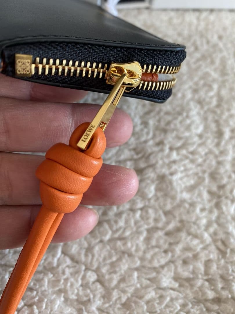 人気 ロエベ カードホルダー ミニ財布