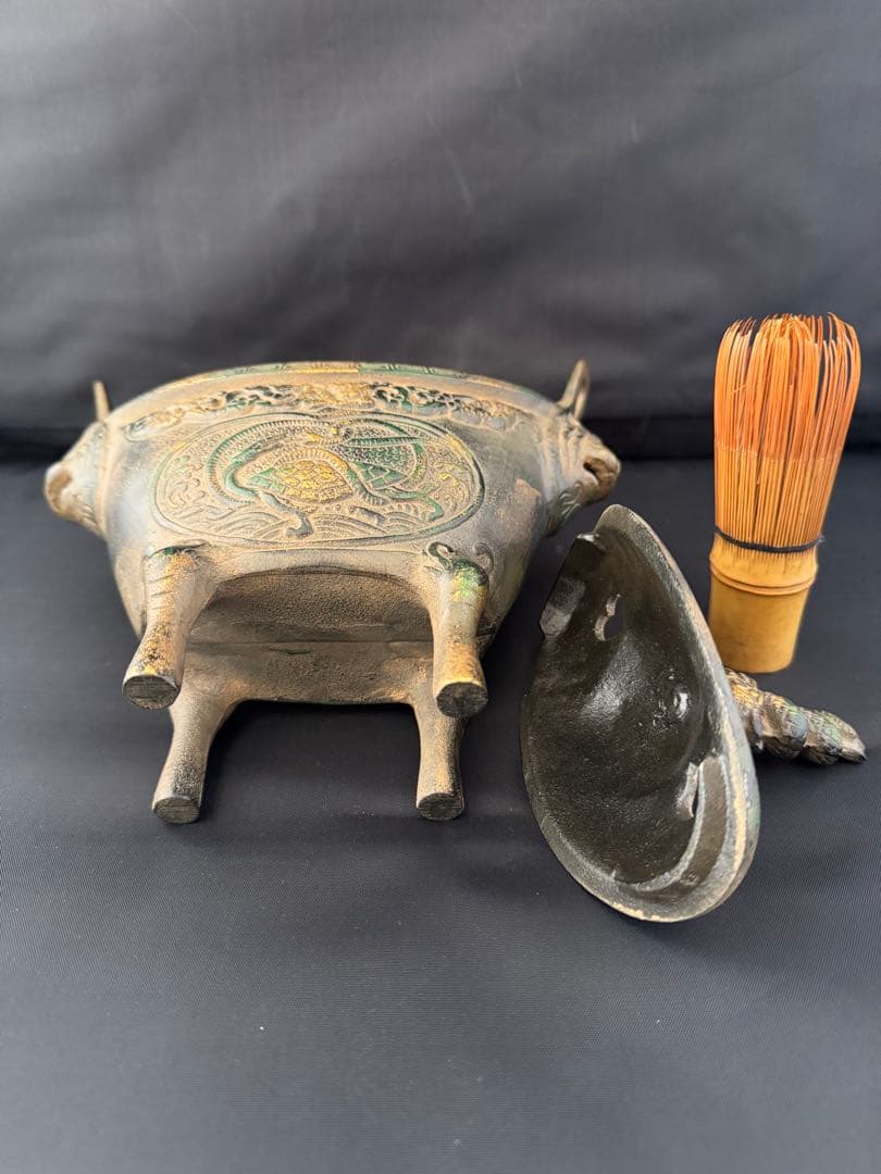 香炉 四神獣 元宝　金属　彫刻 置物 開運 風水 骨董 インテリア　アンティーク