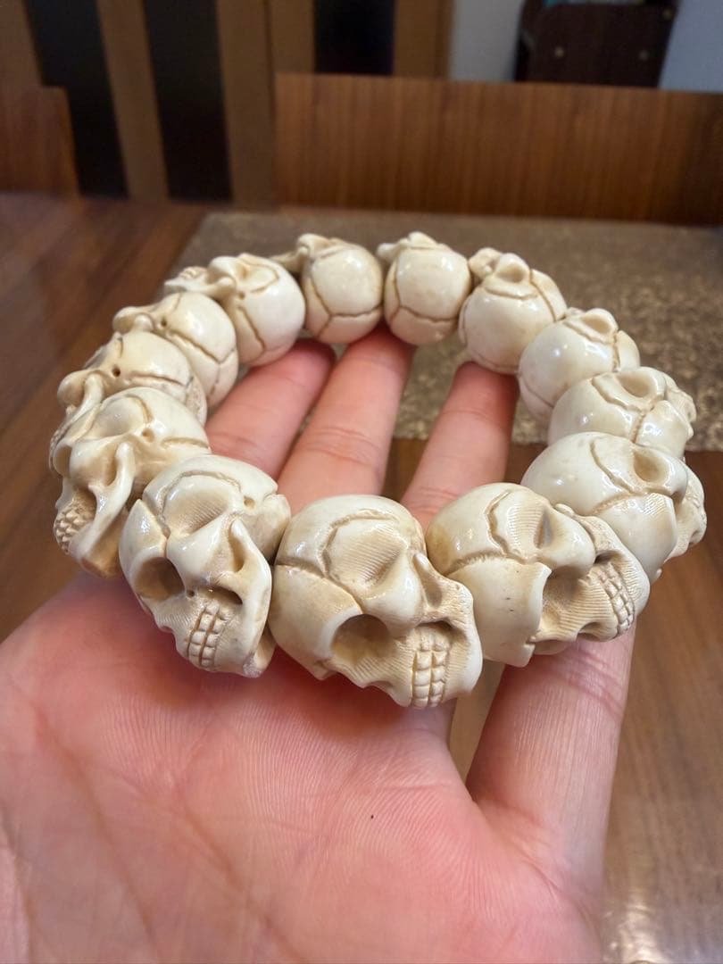 V-1077高品質　天然鹿の角　根付　手彫り　髑髏　ドクロ　ブレスレット　魔除け