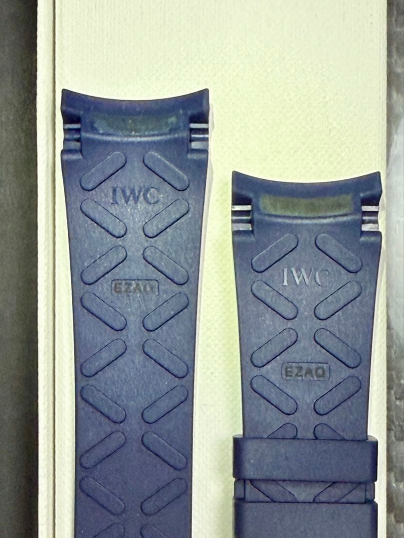 未使用【純正】IWC ポルトギーゼ　ヨットクラブ　ラバーベルト　ネイビー