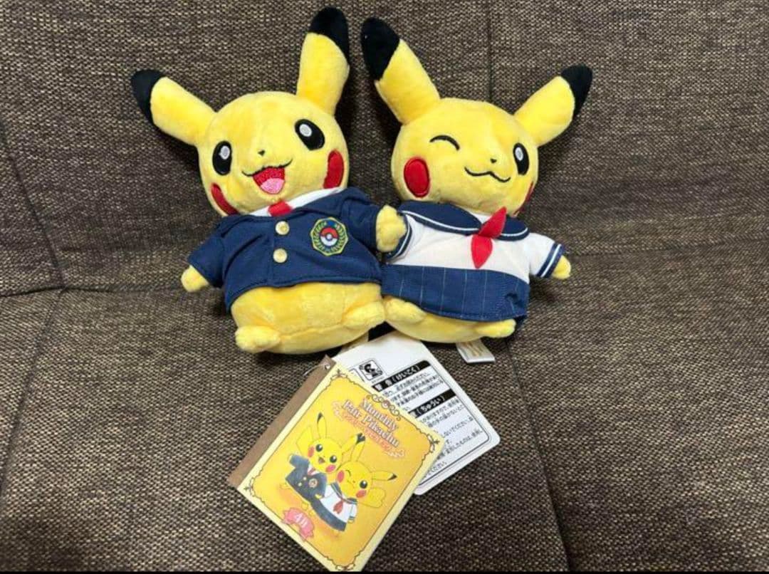 ポケモン ポケセン マンスリー ピカチュウ ぬいぐるみ 制服 タグ付き