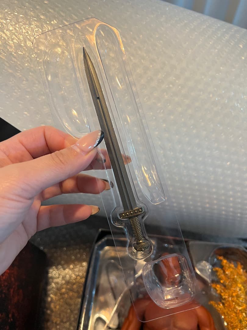 ホットトイズ ヘルボーイ 1/6 (価格交渉をお願いします)