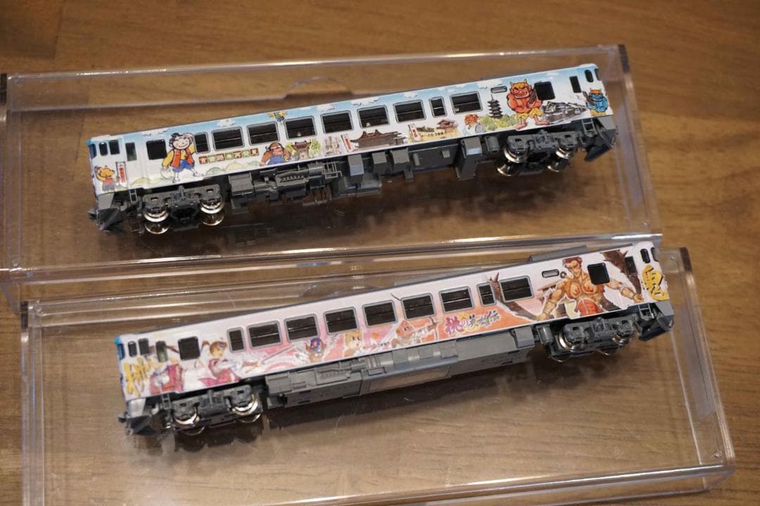 キハ40系2000番台 吉備線 桃太郎ラッピング仕様 2両編成 白色室内灯組込