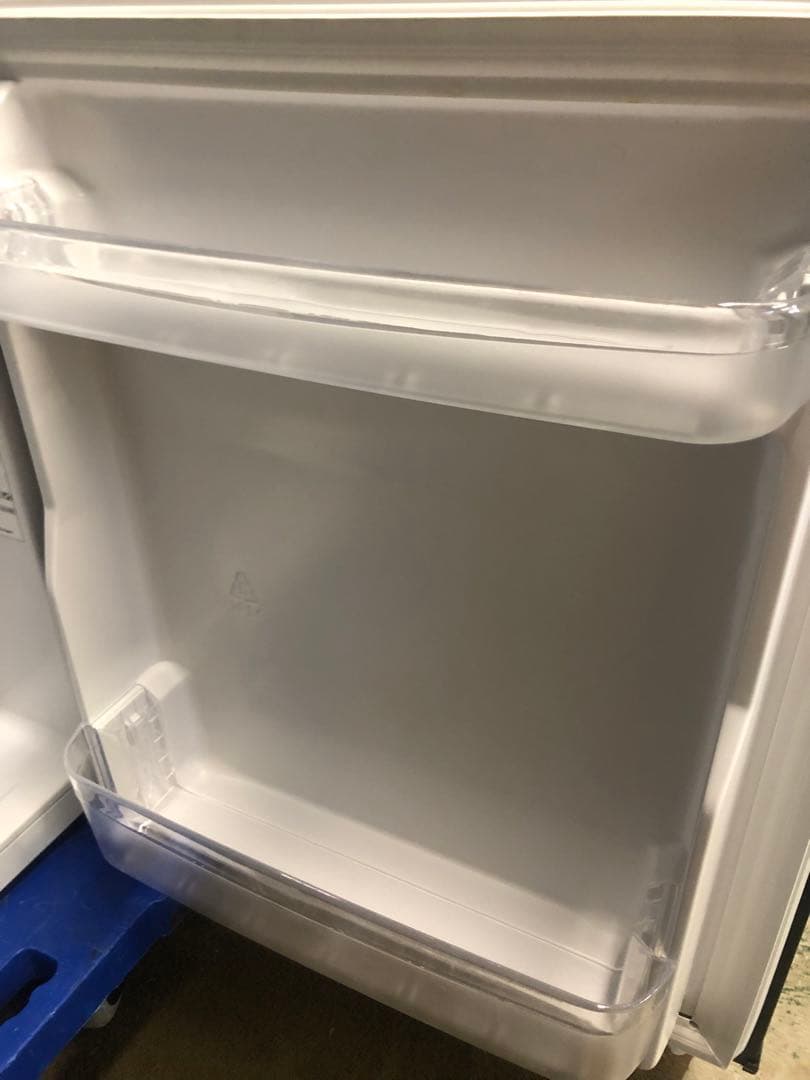 8r3 22年製 86L 2ドア冷蔵庫 一人暮らし 単身用 YFR-D91