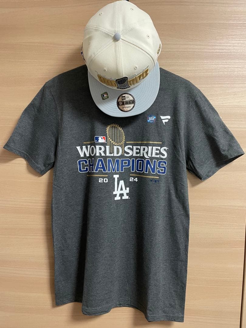 2024年ドジャース ワールドシリーズ Tシャツ&キャップ チャンピオンセット